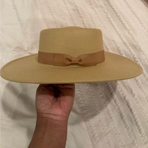 Pro Celia wide brim hat